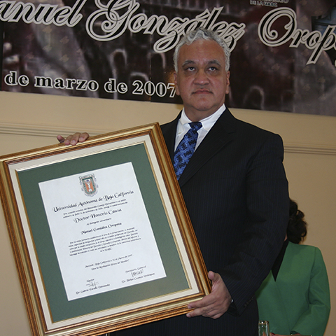 Manuel González Oropeza